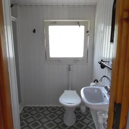 Osrodek Wypoczynkowy Raj * Mostowo